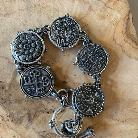 🍀Authentic Lucky Brand bracelet! - Picture 3 of 3